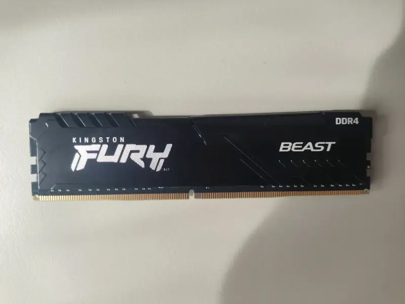 Memoria RAM Kingston Fury Beast DDR4 16gb - 3