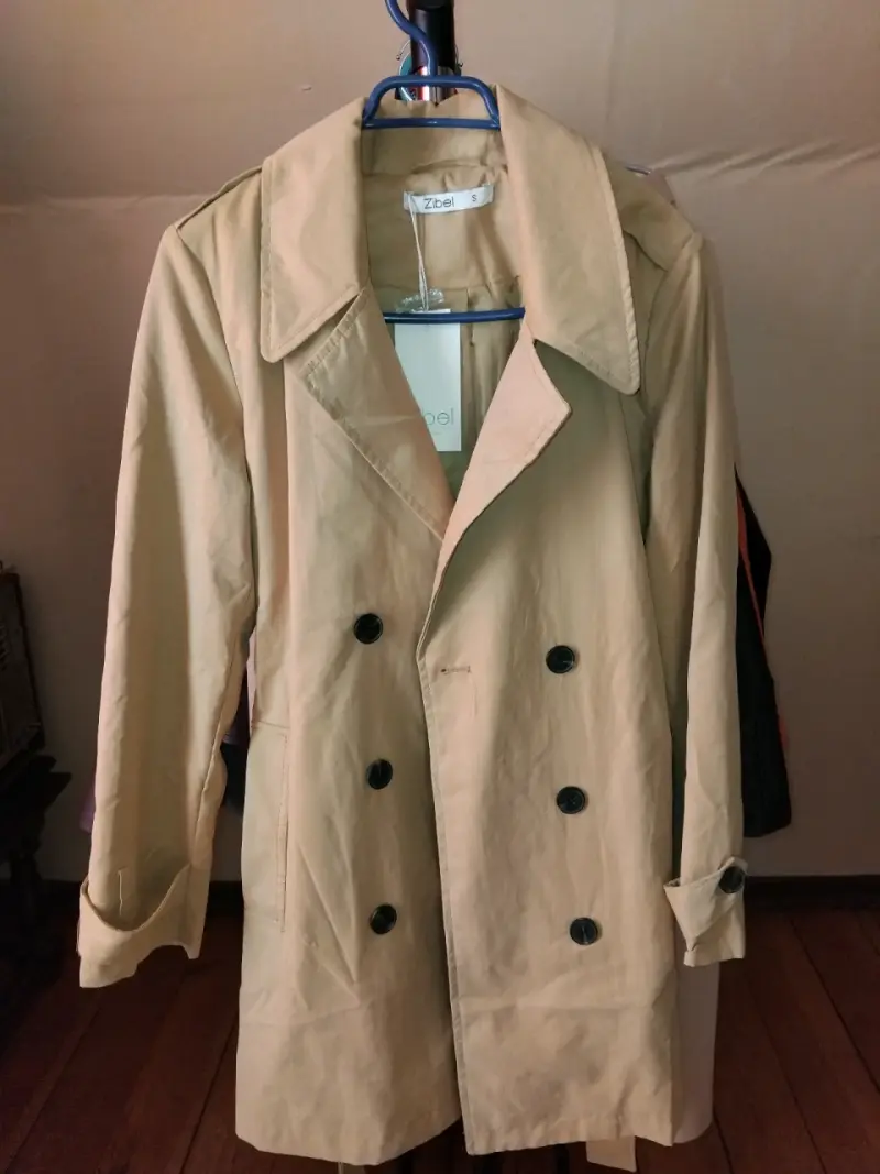 Abrigo trench beige Zibel talla S