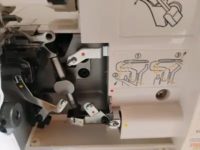 Máquina overlock Singer 14SH754 - miniatura 3