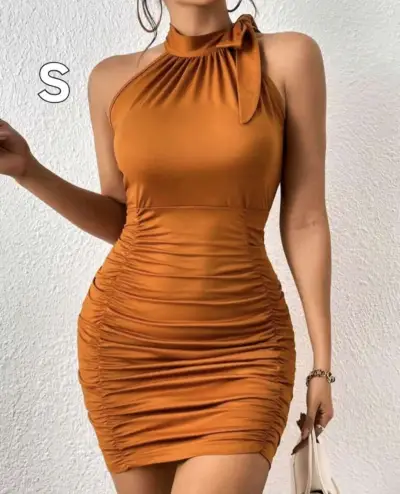 Vestido ajustado naranja con cuello halter SHEIN - miniatura 1