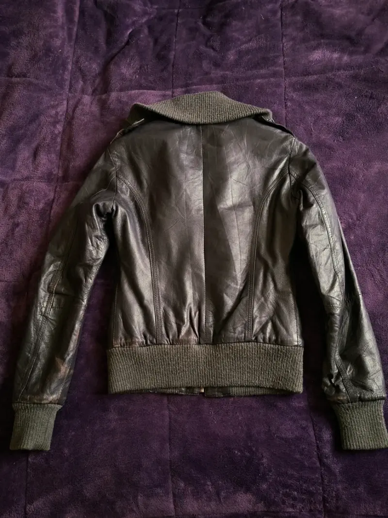 Chaqueta de cuero morada para mujer - 2