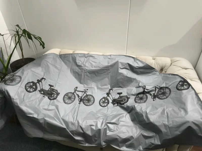Cubre motos o bicicleta - 1