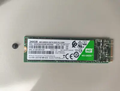SSD WD Green SATA M.2 2280 240GB - miniatura 1