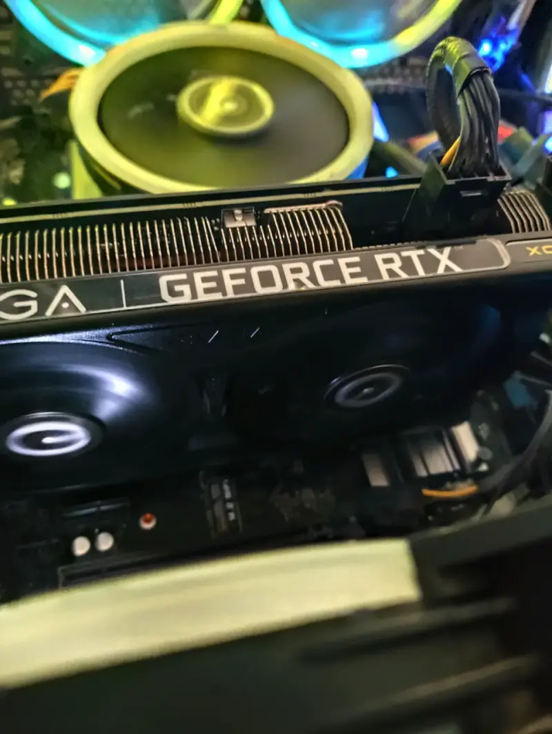 Tarjeta gráfica EVGA GeForce RTX 3060 12gb - 6