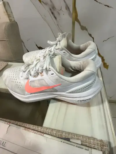 Zapatillas deportivas Nike Air Zoom blancas - miniatura 3