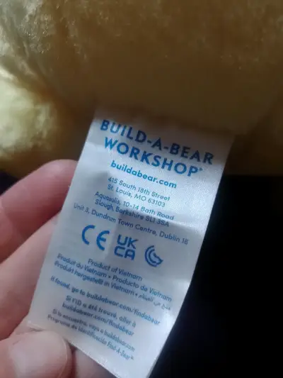 Peluche Pikachu grande y suave - miniatura 4