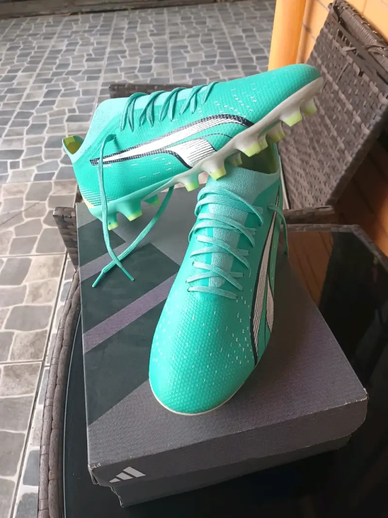 Zapatillas de fútbol Puma turquesa para césped - 1