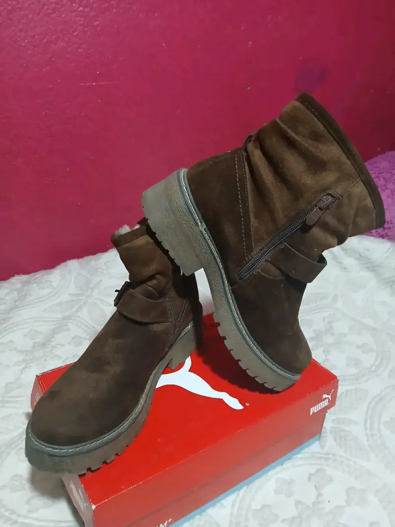 Botines de gamuza marrón con forro interior - 3
