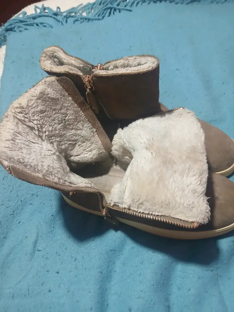 Botas de gamuza con forro polar marrón - 2