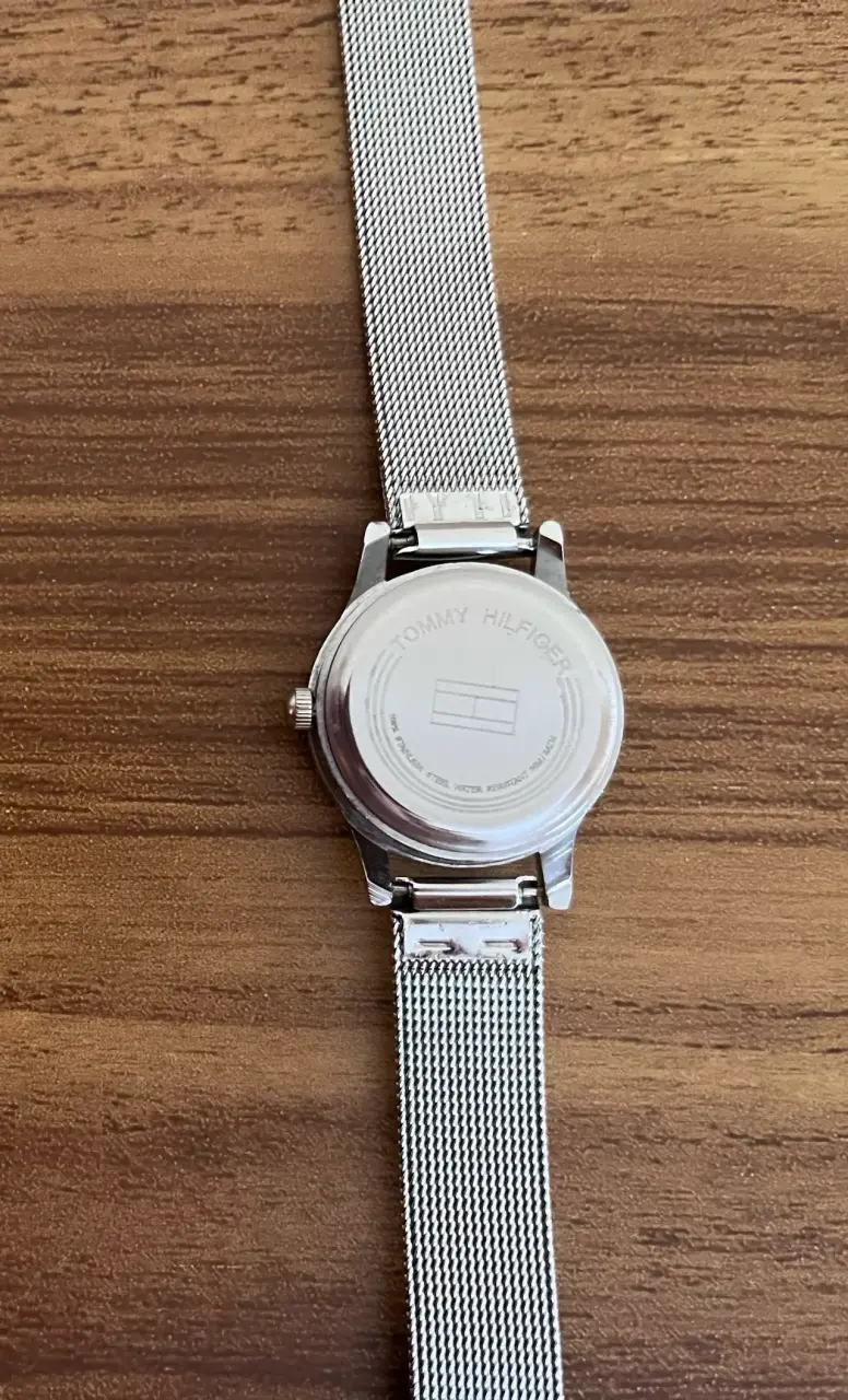 Reloj Tommy Hilfiger réplica plateado para mujer - 5