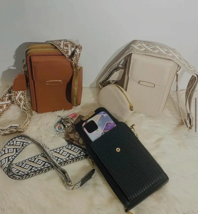 Set de bolsos cruzados con correas étnicas