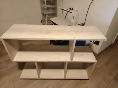 Estante de madera moderno para sala - miniatura 2