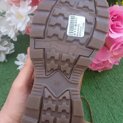Botines beige nuevos de mujer 38 - miniatura 5