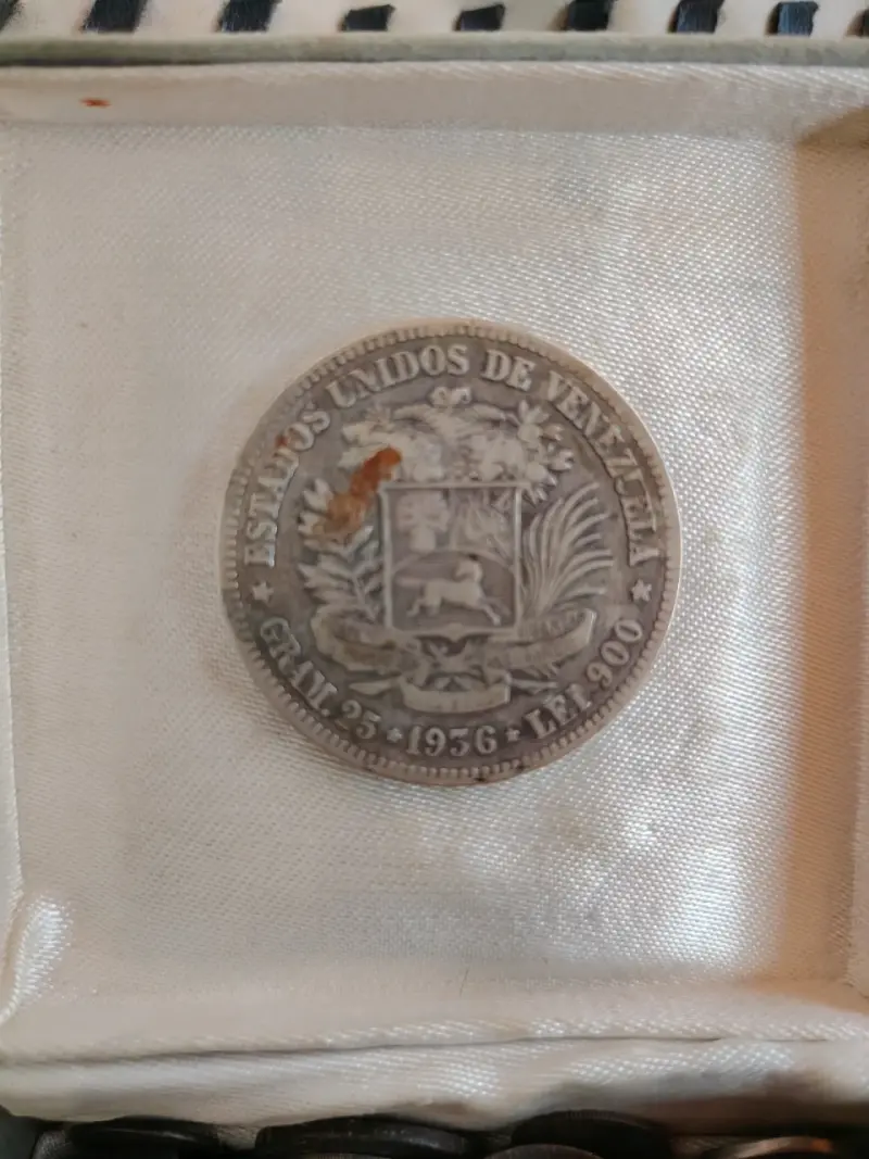 Moneda antigua de Bolívar en plata - 2