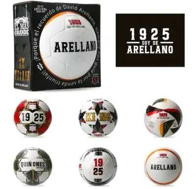 Balón de fútbol Arellano edición especial - miniatura 1