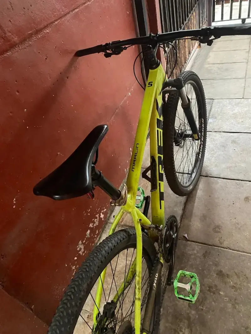 Bicicletas de montaña Trek en buen estado - 2
