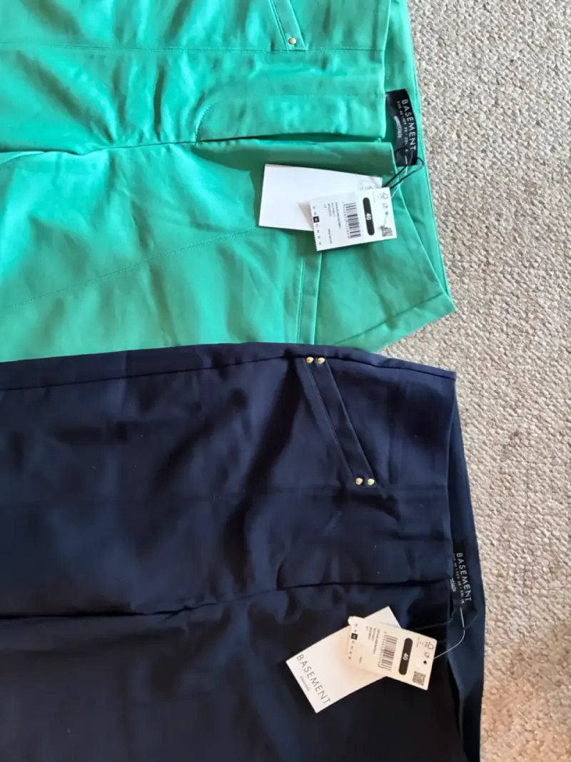 2 Pantalones Basement T40, nuevos verde y azul - 3