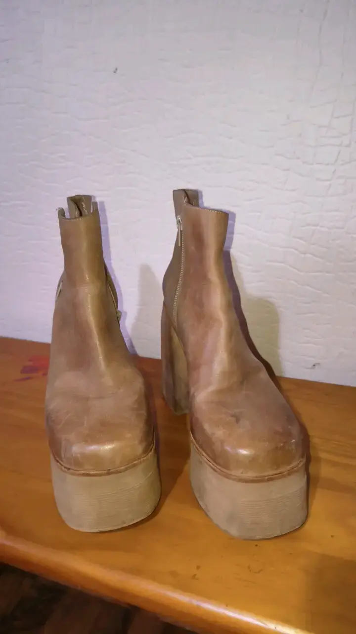 Botines de plataforma color camel - 3