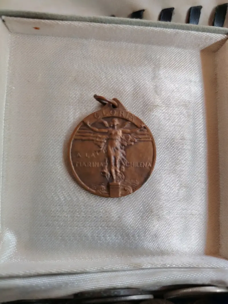 Medalla conmemorativa de la Marina Chilena - 1