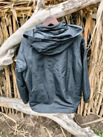 Chaqueta negra impermeable Placex - miniatura 3