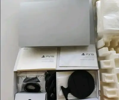 Consola Sony PlayStation 5 Digital Edition - miniatura 3