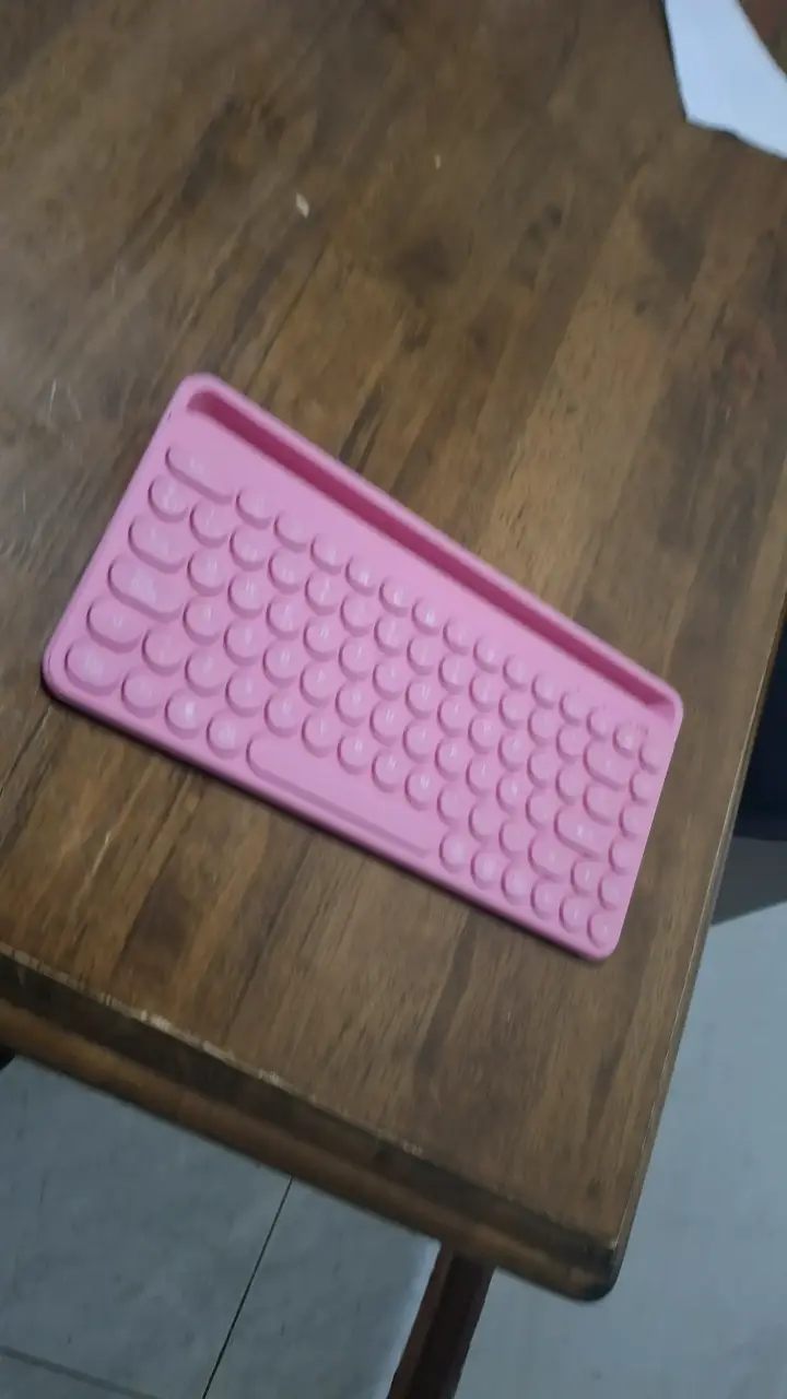 Teclado rosado con USB - 1