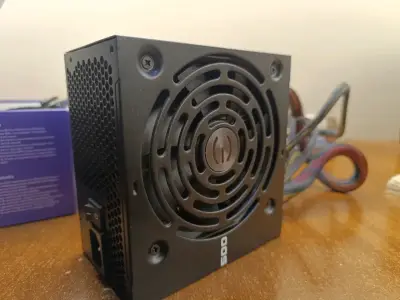 Fuente de poder EVGA 500W 80 Plus - miniatura 2