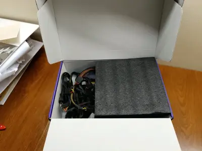 Fuente de poder EVGA 500W 80 Plus - miniatura 5