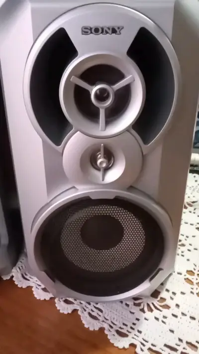 Parlantes Sony de alta fidelidad - miniatura 2