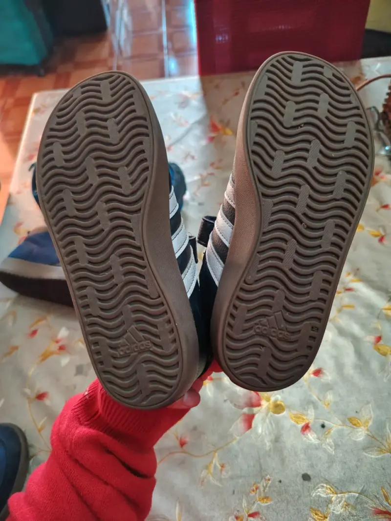 Zapatillas deportivas negras para niños número 31 - 2