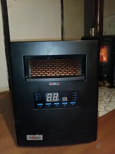 Calefactor eléctrico Thorben con control digital - miniatura 2