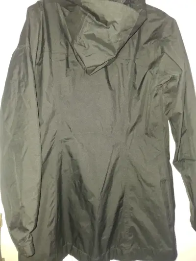 Parka negra impermeable para mujer - miniatura 4
