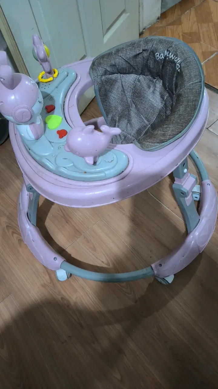 Andador para bebé Babywalker rosado - 2