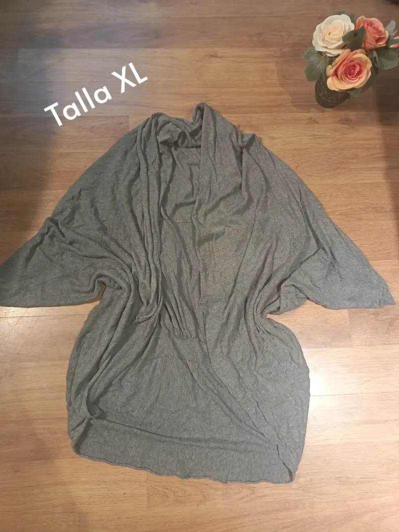 Cárdigan gris talla XL para mujer