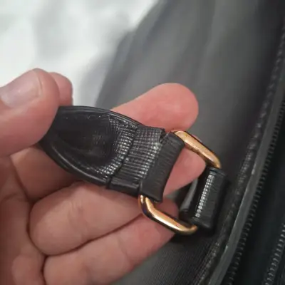 Cartera ALDO negra de cuero con bolsillo frontal - miniatura 5
