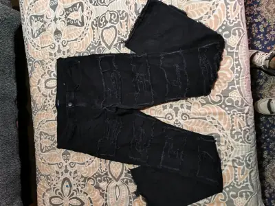 Jeans negros desgastados para hombre - miniatura 1