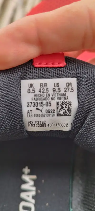 Zapatillas Puma talla 42.5 EU - miniatura 1