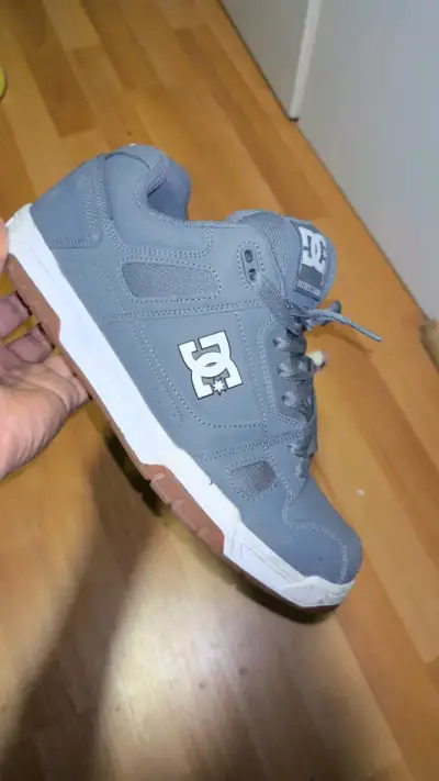 Zapatillas DC Shoes grises para hombre - miniatura 3