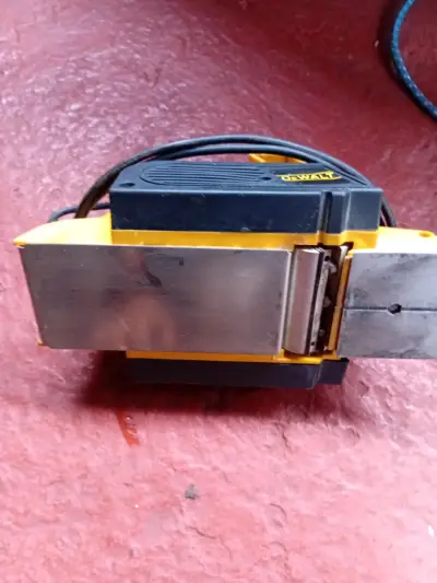 Cepillo eléctrico manual amarillo - miniatura 2