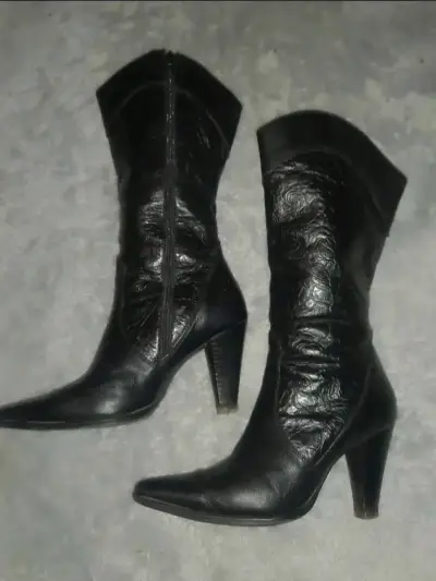 Botas negras de cuero con taco alto 37 - miniatura 1