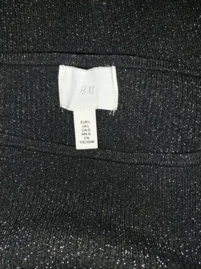 Sweater H&M, negro brillante manga larga,talla M. - miniatura 3