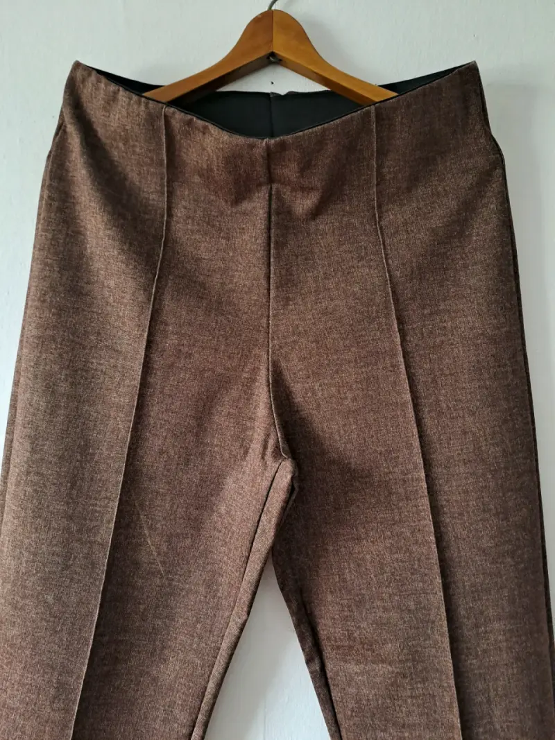 Calza semi elásticada, mujer, talla L. nueva. - 2