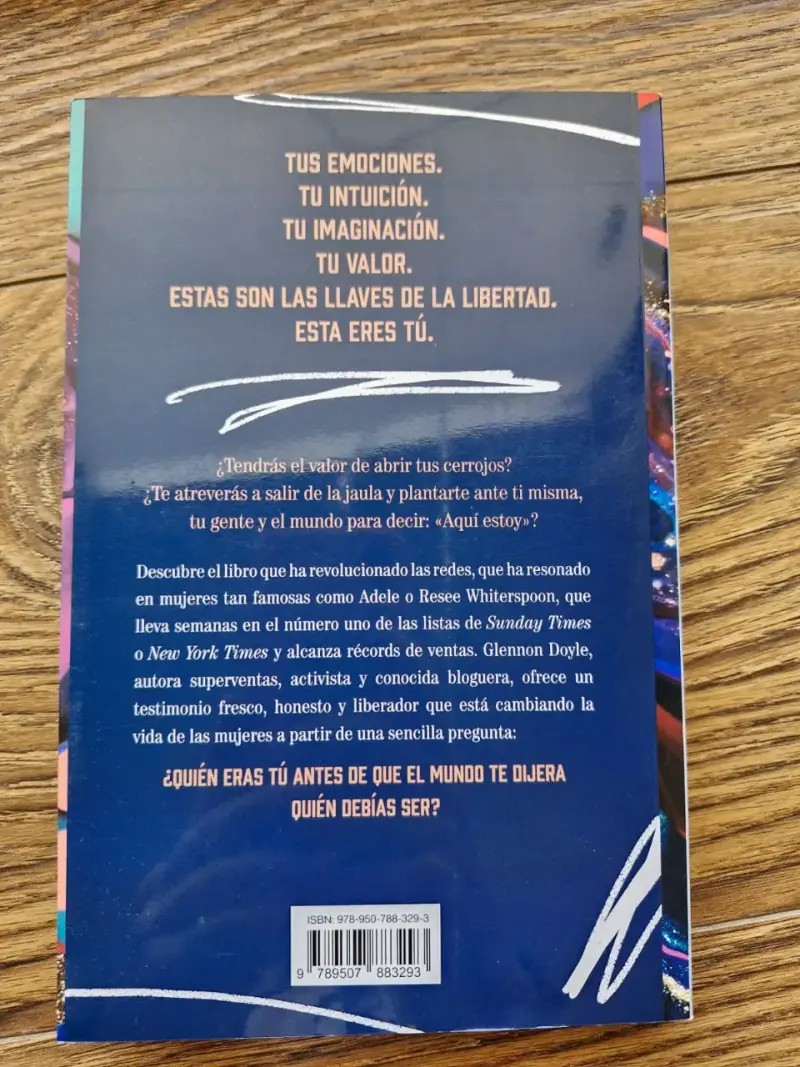 Libro Indomable de Glennon Doyle - 2