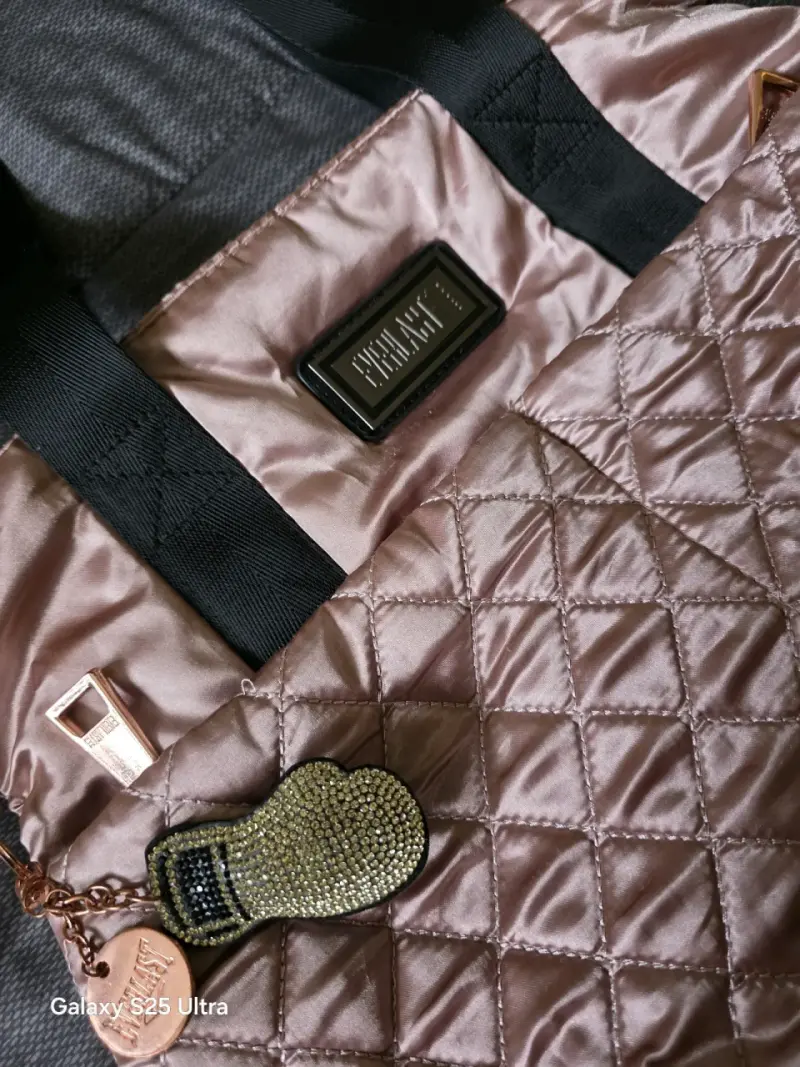 Bolso Everlast acolchado rosa metálico - 2