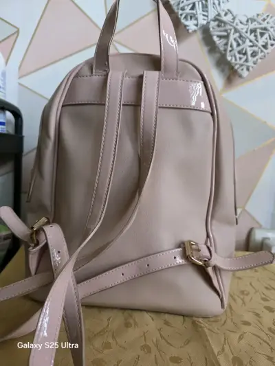 Mochila Everlast rosa con llavero decorativo - miniatura 4