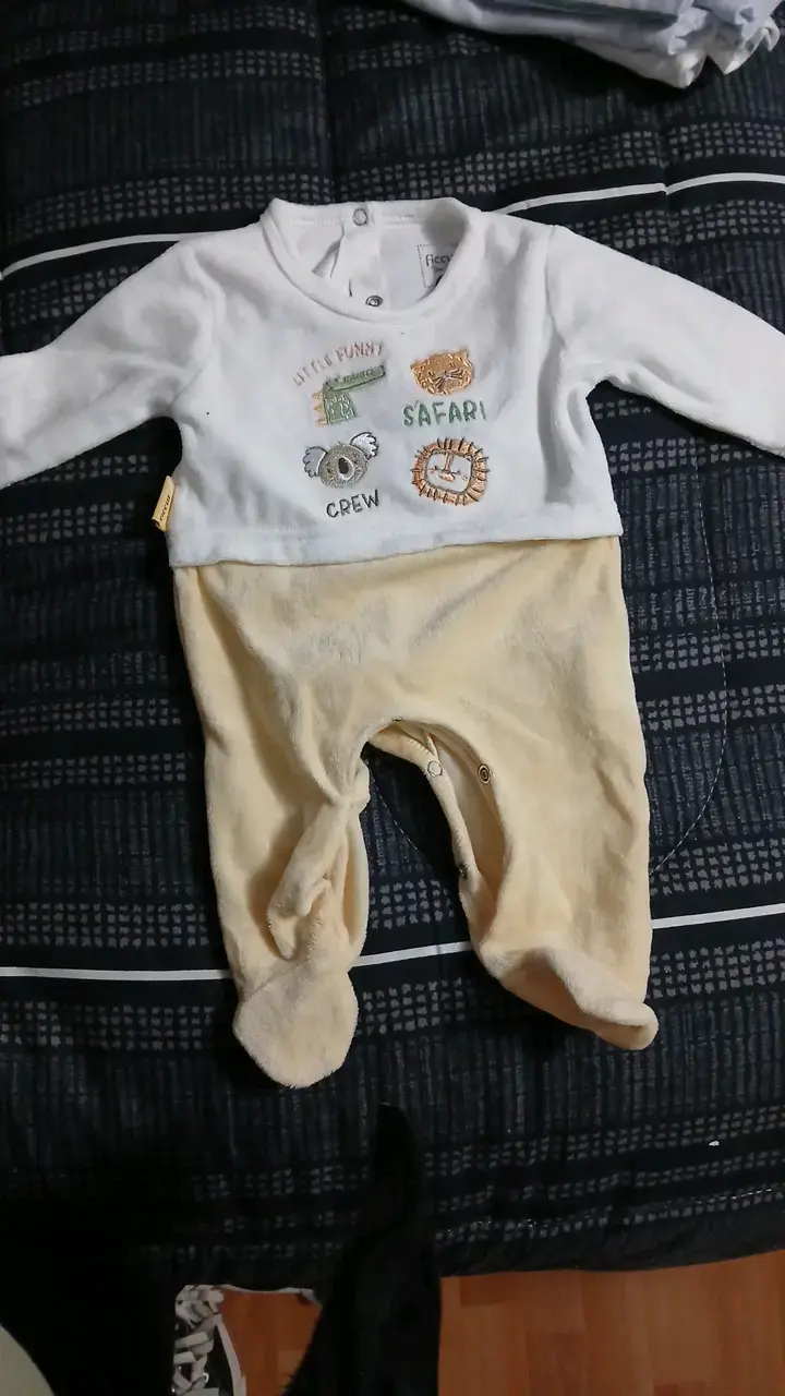 Conjunto de pijamas para bebé