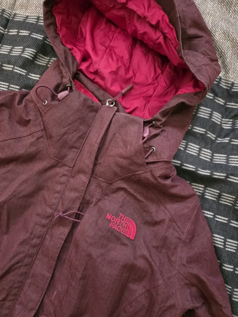 Chaqueta impermeable The North Face burdeo - 2