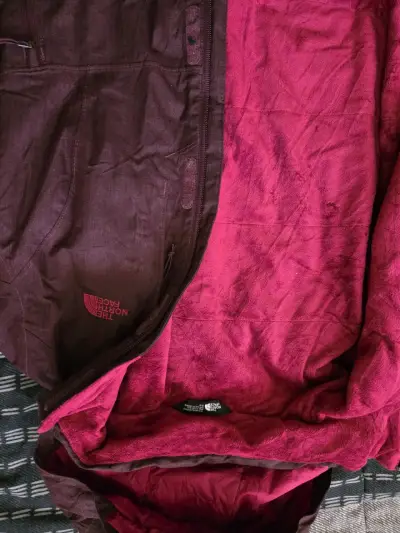 Chaqueta impermeable The North Face burdeo - miniatura 3