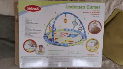 Gimnasio de actividades Bebesit Undersea Games - miniatura 1
