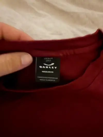 Polera Oakley Extreme Gear roja - miniatura 2